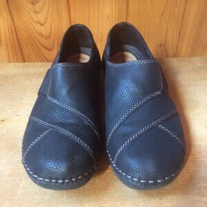 Croft & Borrow Black EUC Faux Pebble Leather Slip On Comfy Shoes Size 8.5M